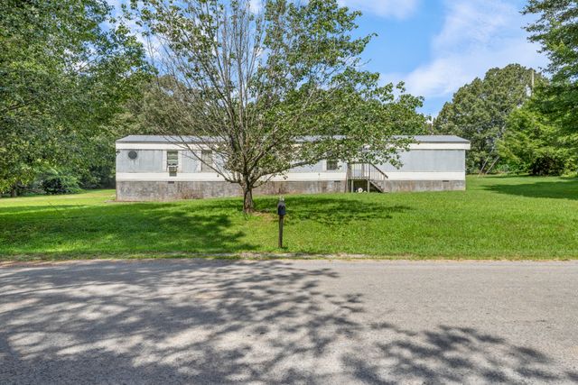 10325 Bekka Belle Cir, Bon Aqua, TN 37025
