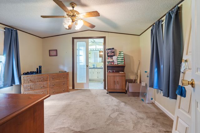 10325 Bekka Belle Cir, Bon Aqua, TN 37025