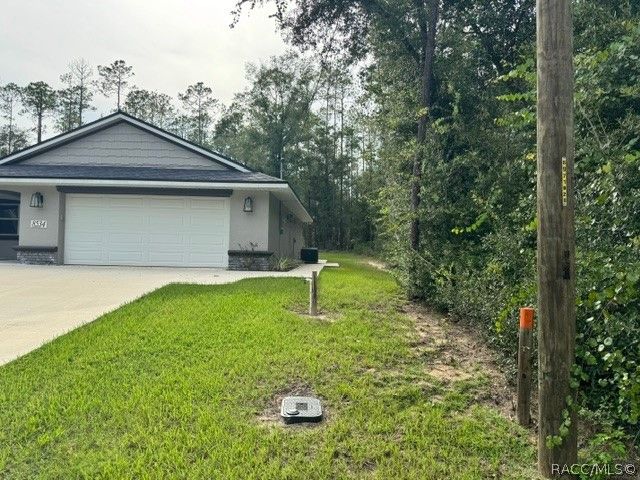 8534 N Wallingford Avenue, Citrus Springs, FL 34434