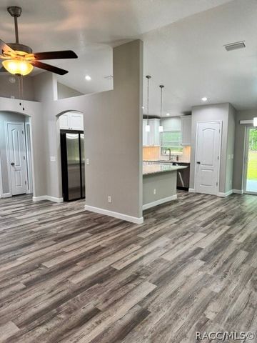 8534 N Wallingford Avenue, Citrus Springs, FL 34434