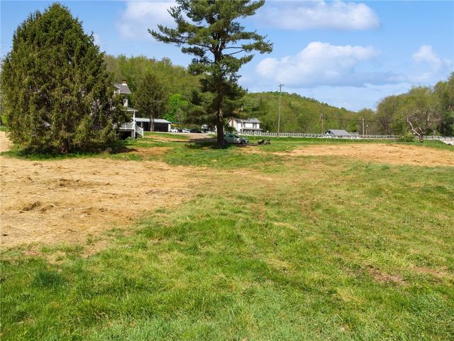 1856 Dime Road, Parks Twp, PA 15690