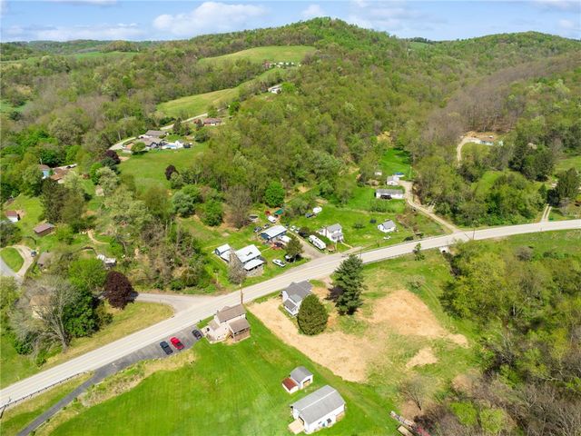 1856 Dime Road, Parks Twp, PA 15690