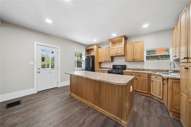 1856 Dime Road, Parks Twp, PA 15690