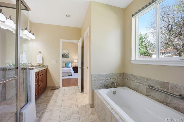 1175 S Balsam Street, Lakewood, CO 80232