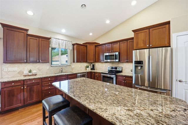1175 S Balsam Street, Lakewood, CO 80232