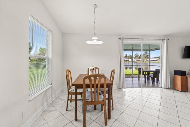 31 Misty Meadow Drive, Boynton Beach, FL 33436