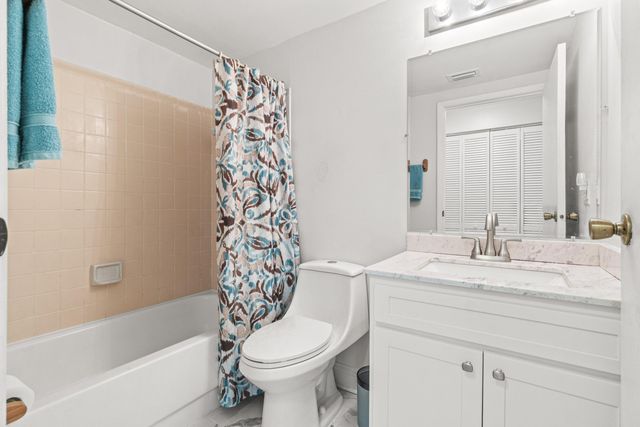 31 Misty Meadow Drive, Boynton Beach, FL 33436