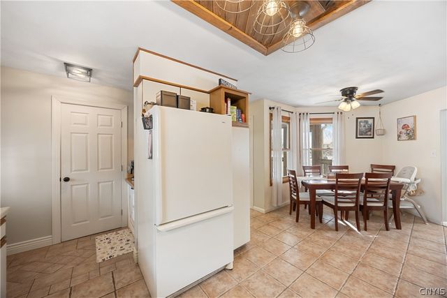 18 Biddlecum Road, Schroeppel, NY 13132