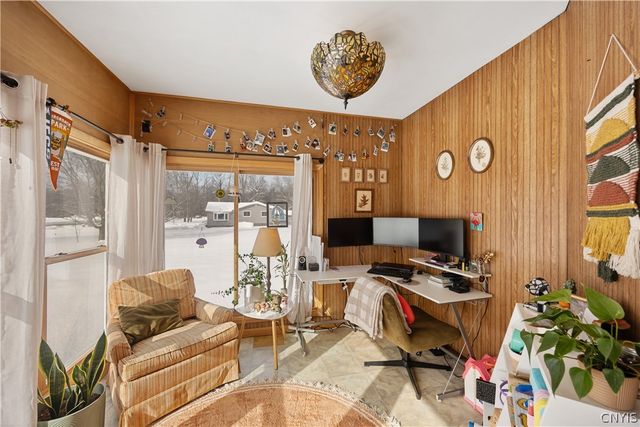 18 Biddlecum Road, Schroeppel, NY 13132