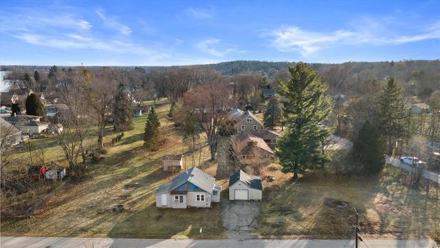 S67W18711 EMERALD DRIVE, Muskego, WI 53150