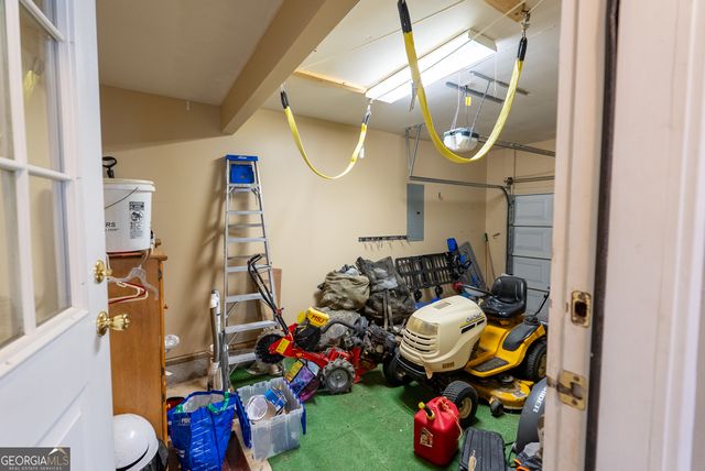 31 Crescent Cove, Thomasville, GA 31757