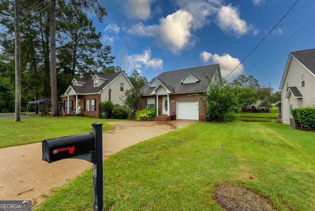 31 Crescent Cove, Thomasville, GA 31757
