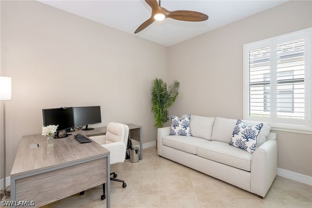 12836 Kinross LN, Naples, FL 34120