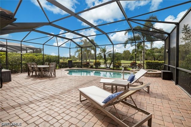 12836 Kinross LN, Naples, FL 34120