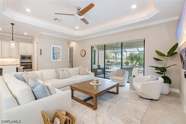 12836 Kinross LN, Naples, FL 34120