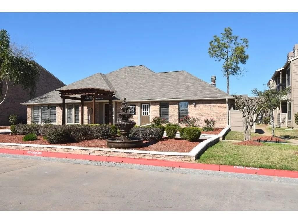 17310 Keith Harrow Boulevard 1502, Houston, TX 77084