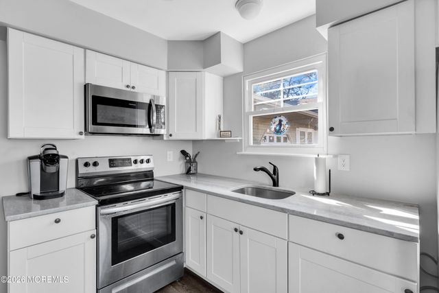 16B Amesbury Road, Whiting, NJ 08759