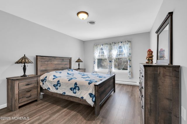 16B Amesbury Road, Whiting, NJ 08759