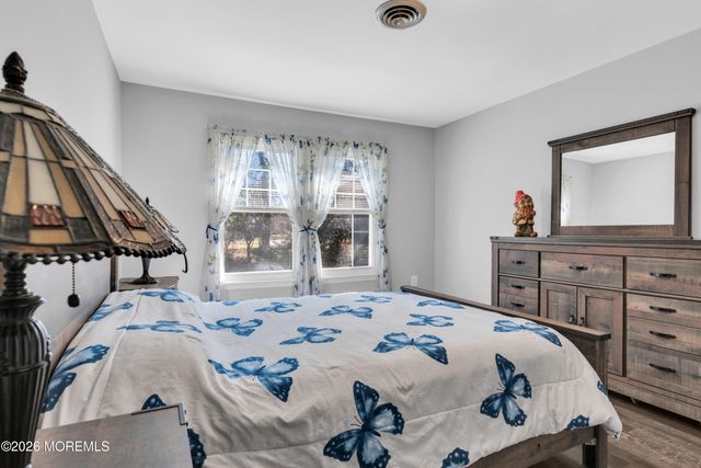 16B Amesbury Road, Whiting, NJ 08759