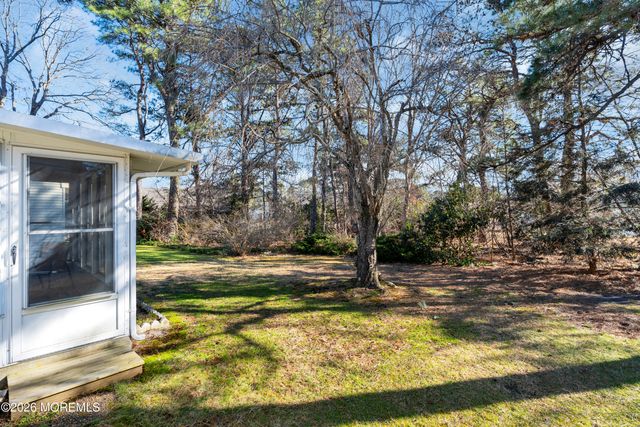 16B Amesbury Road, Whiting, NJ 08759