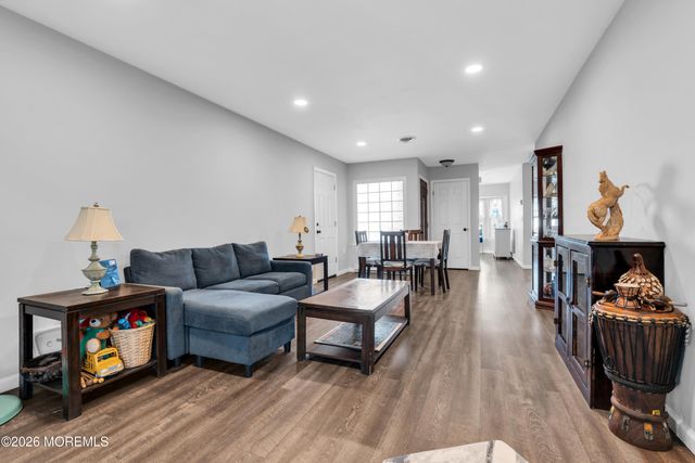 16B Amesbury Road, Whiting, NJ 08759