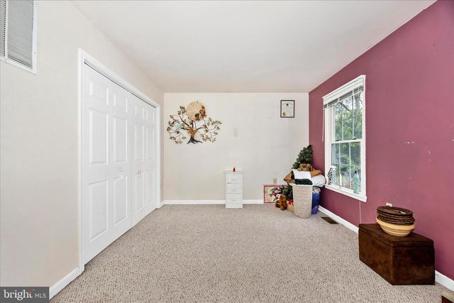 9549 FINGERBOARD RD, Ijamsville, MD 21754