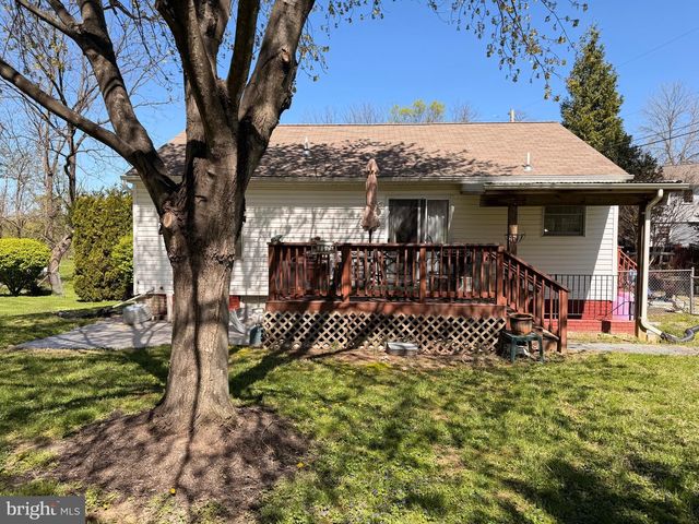 9549 FINGERBOARD RD, Ijamsville, MD 21754
