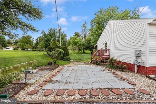 9549 FINGERBOARD RD, Ijamsville, MD 21754