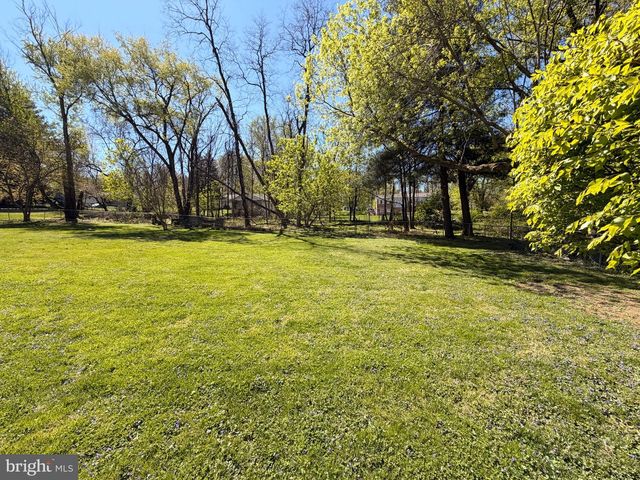 9549 FINGERBOARD RD, Ijamsville, MD 21754