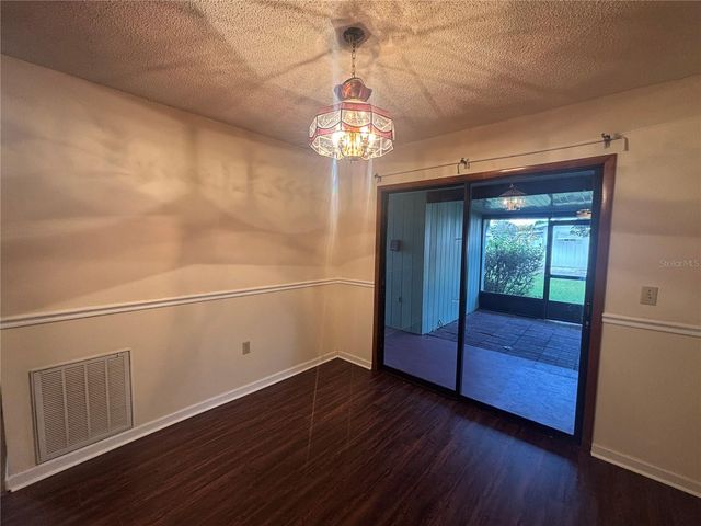 10211 SW 93RD COURT, Ocala, FL 34481