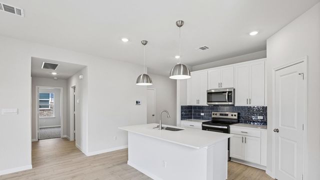 125 SOUTHRIDGE TRL, Marble Falls, TX 78654