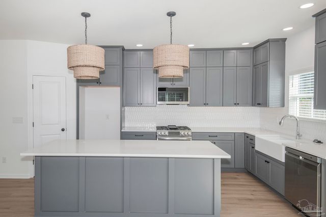 740 Van Kirk Ave, Pensacola, FL 32503