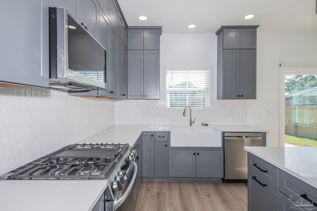 740 Van Kirk Ave, Pensacola, FL 32503