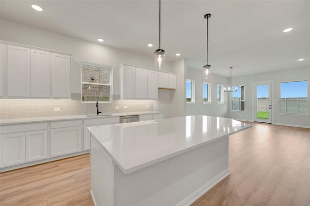 7022 Salt Dome Drive, League City, TX 77546