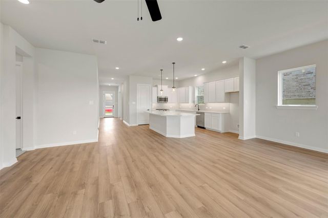 7022 Salt Dome Drive, League City, TX 77546