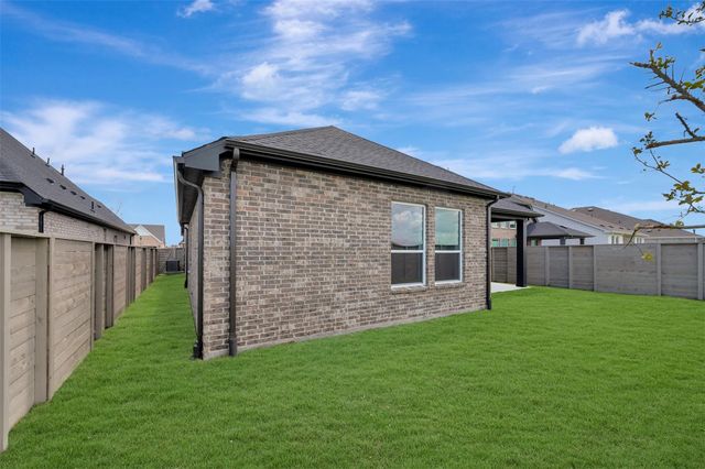 7022 Salt Dome Drive, League City, TX 77546
