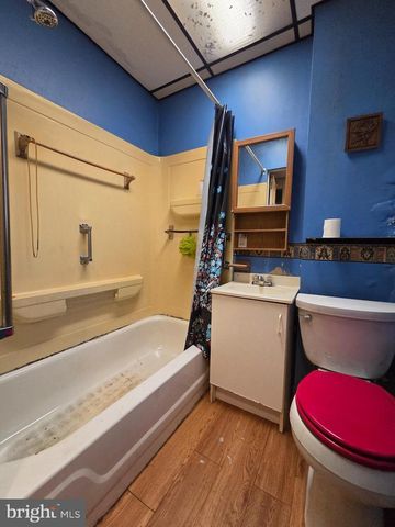 514 LAUREL ST, Reading, PA 19602