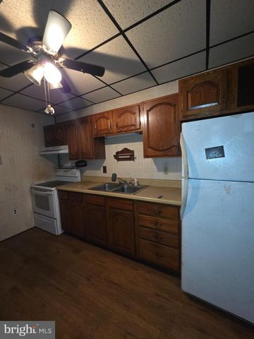 514 LAUREL ST, Reading, PA 19602