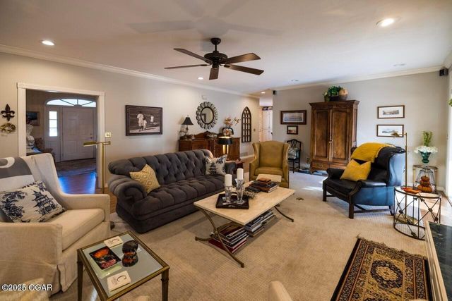 2012 Beau Drive, Carthage, MO 64836