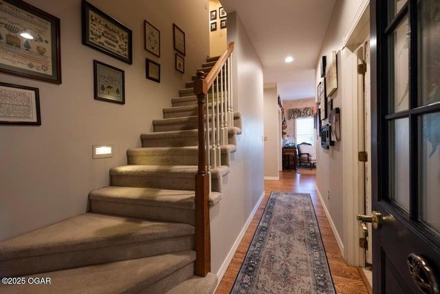 2012 Beau Drive, Carthage, MO 64836