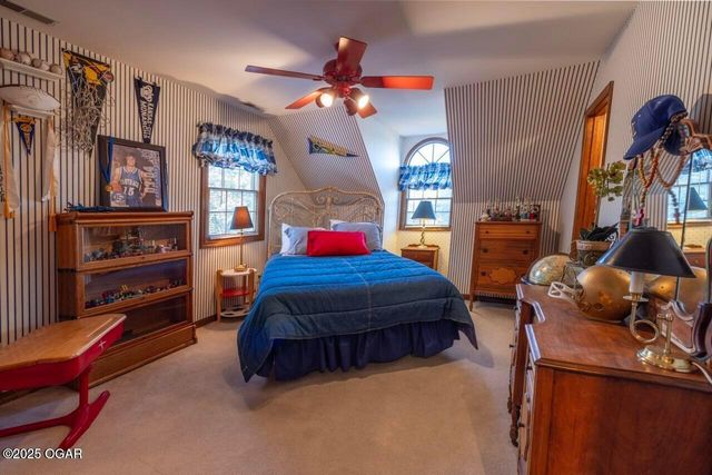 2012 Beau Drive, Carthage, MO 64836