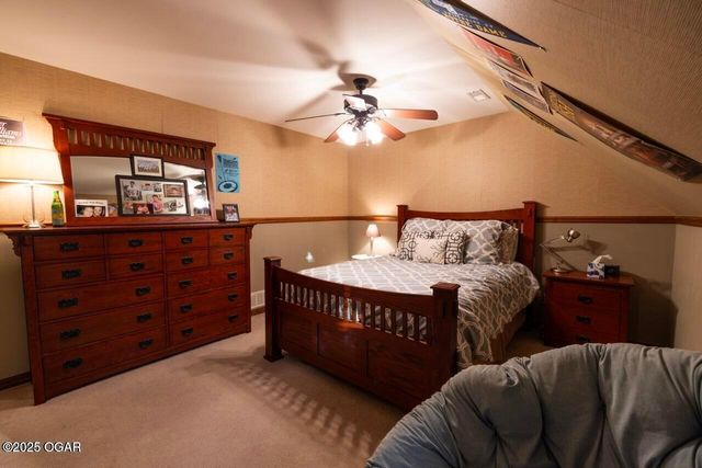 2012 Beau Drive, Carthage, MO 64836