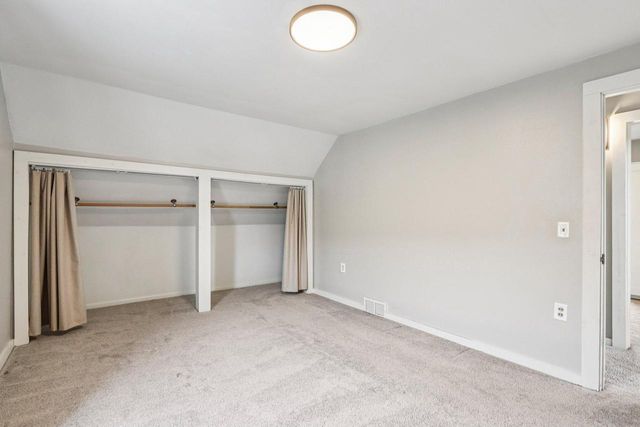 S73W17268 Lake DRIVE, Muskego, WI 53150