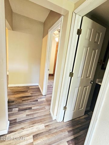 425 E 21st Street, Baxter Springs, KS 66713