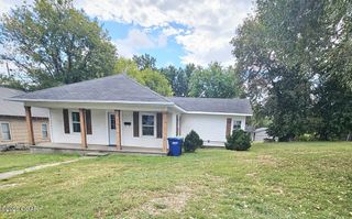 425 E 21st Street, Baxter Springs, KS 66713