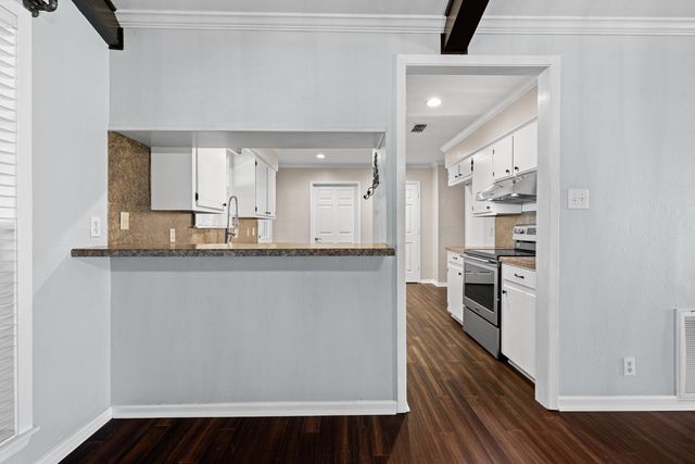 325 County Road 1081, Carthage, TX 75633