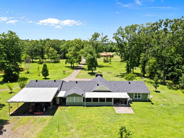 325 County Road 1081, Carthage, TX 75633