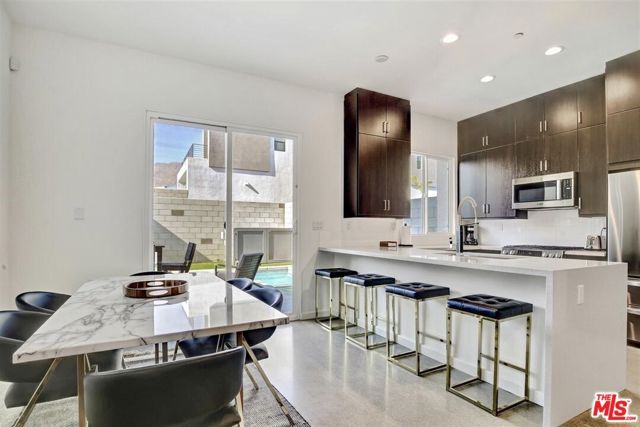 2693 Paragon Loop, Palm Springs, CA 92262