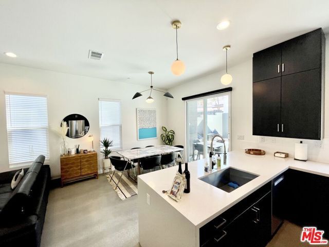 2693 Paragon Loop, Palm Springs, CA 92262