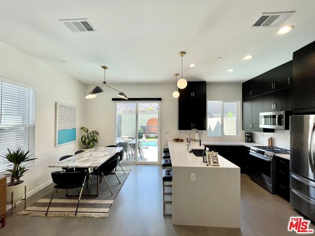 2693 Paragon Loop, Palm Springs, CA 92262